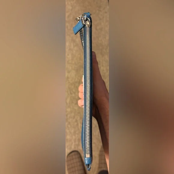 NWOT Prada Saffiano Leather Zip Pouch Clutch / Document Holder 11x7” Cobalt Blue - Picture 4 of 11